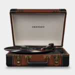 Crosley Bluetooth  Deluxe Executive  - Brown