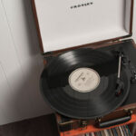 Crosley Bluetooth  Deluxe Executive  - Brown - Image 5
