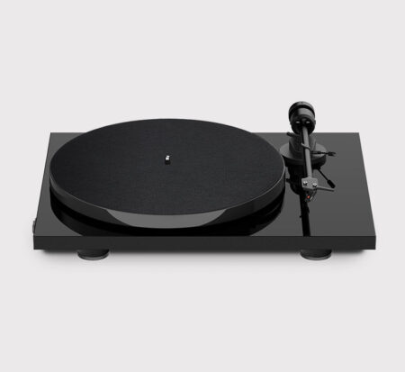 PRO-JECT E1 (OM5E) UNI HIGH GLOSS - BLACK