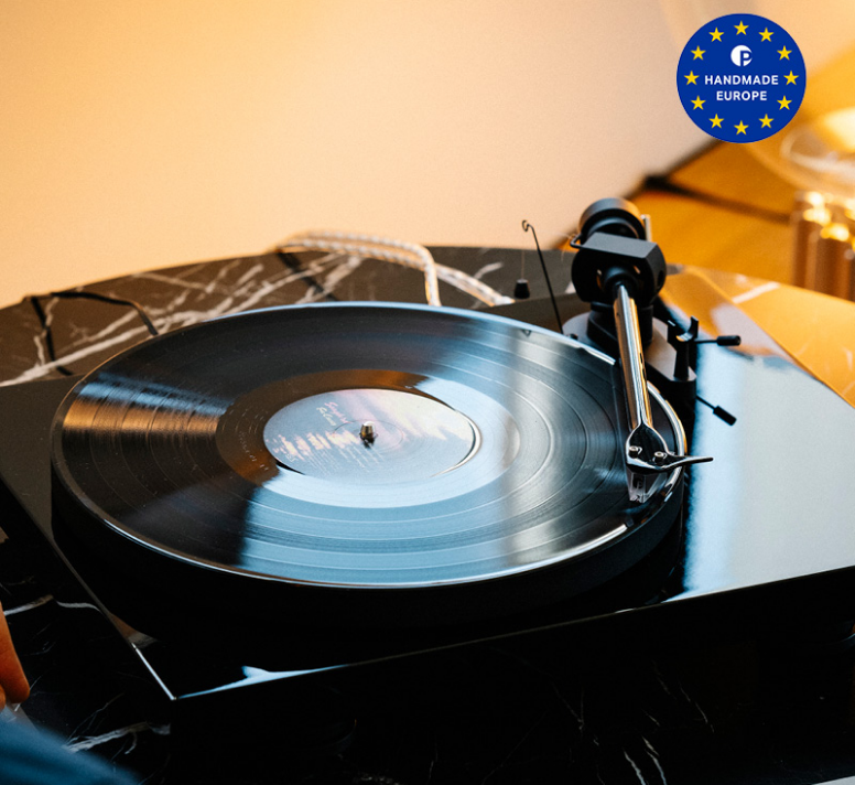 PRO-JECT DEBUT EVO 2 PICK IT MM EVO - SATIN BLACK - Image 2