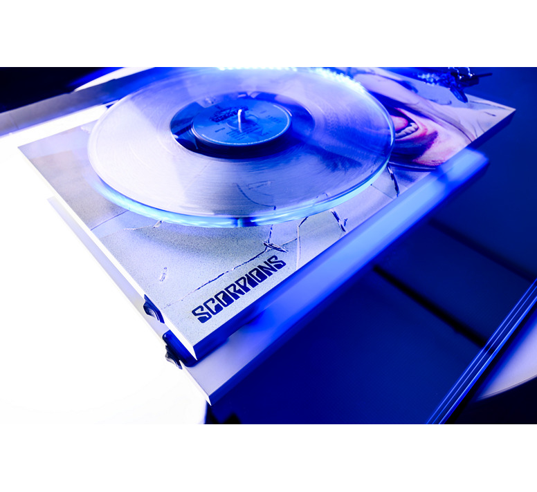 PRO-JECT ART - SCORPIONS TURNTABLE (PICK IT 25A) - BLACK - Image 3